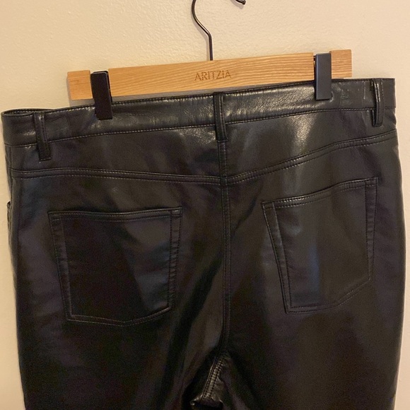 Aritzia Wilfred leather pants. NWOT, size 14 - Picture 11 of 12